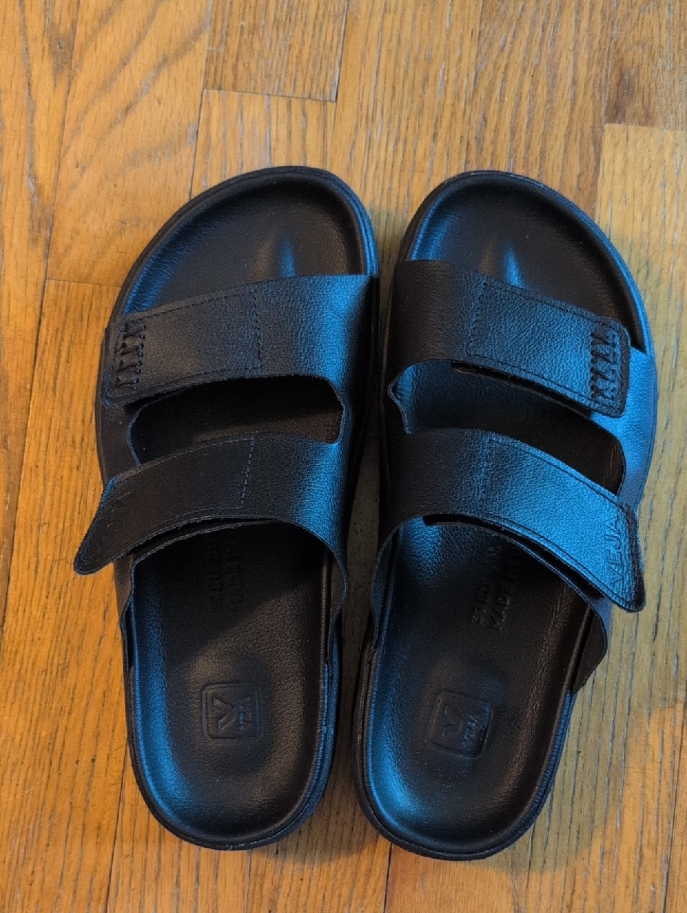 Veja Leather Sandal 39/8